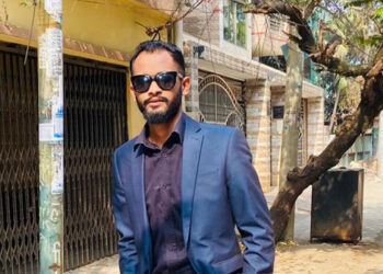 বর্তমান ছাত্রদল সমর্থক ও সাবেক ছাত্রলীগ কর্মী ইমতিয়াজ খান এর বাড়িতে হামলা