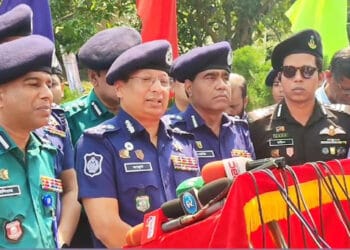 জঙ্গিবাদের সঙ্গে মুষ্টিমেয় মানুষ জড়িত: সিলেটে আইজিপি