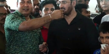 রোজা রেখে কেক খেয়ে ফেললেন অনন্ত জলিল! ভিডিও ভাইরাল