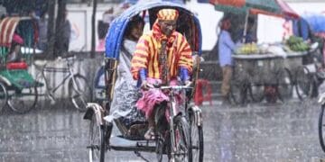 সিলেটে ৬০ কি.মি বেগে বজ্রসহ বৃষ্টির আভাস