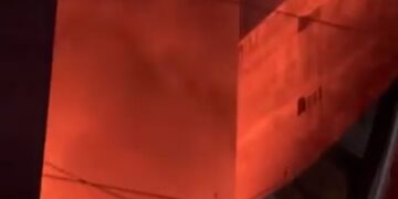 ঢাকার নবাবপুরে ভয়াবহ আগুন