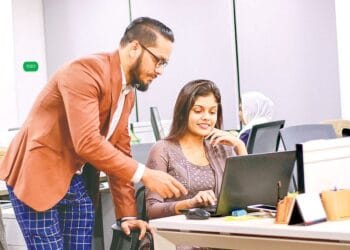 রোজা ৩০ টা হলে ছয়দিন ছুটি ২০ এপ্রিল ছুটির প্রজ্ঞাপন জারি,  nrdnews