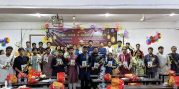 জবিস্থ বরিশাল জেলা ছাত্রকল্যাণ পরিষদের নবীন বরণ ও ইফতার অনুষ্ঠিত