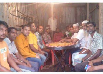 মনির হোসেনের উদ্যোগে দোয়া ও ইফতার মাহফিল অনুষ্ঠিত