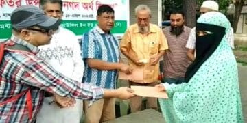 সুনামগঞ্জে গ্রেটার সিলেট ডেভলপমেন্ট উদ্যোগে ২য় দিনে শতাধিক পরিবারের মাঝে নগদ অর্থ প্রদান