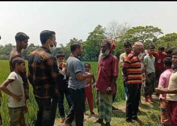 সুনামগঞ্জ বিশ্বম্ভরপুরে সলোকাবাদ ইউনিয়নে কাবিখা প্রকল্পের রাস্তা নির্মাণে বাঁধা