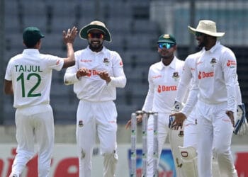 আইরিশদের বিপক্ষে টাইগারদের স্বস্তির জয়