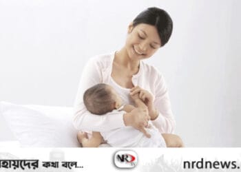 বাচ্চাকে বুকের দুধ খাওয়ানোর সময় এড়িয়ে চলুন ৫ খাবার