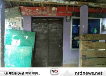 তাহিরপুর বাজার বণিক সমিতির অফিসে দুই শিক্ষকের মদ পান,