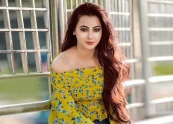 আমি সূর্যের তাপের মতো গরম: মিতু