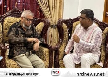 মেয়র আরিফের বাসায় গিয়ে সহযোগিতা চাইলেন আনোয়ারুজ্জামান