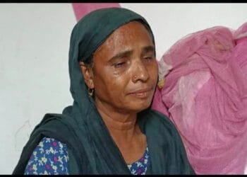 নেত্রকোনায় মা-বাবাকে পিটিয়ে আহত করায় সন্তানের বিরোদ্ধে থানায় অভিযোগ