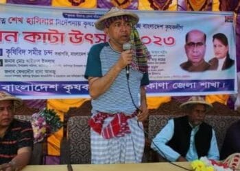 নিজেদের ফোকাসে নয়, আদর্শ থেকেই ধান কেটে দিচ্ছি কৃষকলীগের – সভাপতি