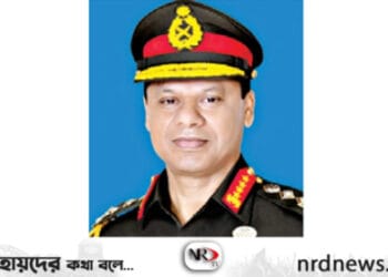 সেনাপ্রধান রাষ্ট্রীয় অতিথি হয়ে হজ পালনে গেলেন