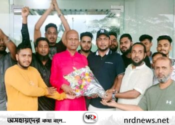 নৌকার প্রচারণায় অংশ নিতে দেশে এলেন আনোয়ার হোসাইন