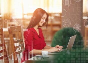 ঘরে বসেই ভিডিও দেখে অর্থ উপার্জন করতে পারবেন