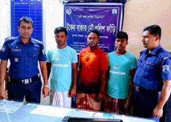 সুরমায় বেপরোয়া নৌ-যান চলাচল বাল্কহেড সহ আটক-৩