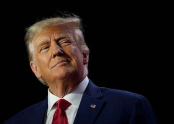 মার্কিন প্রেসিডেন্ট ডোনাল্ড ট্রাম্প যেকোনো সময় গ্রেফতার সম্ভবনা রয়েছে