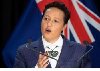 আমার কর্মকাণ্ড থেকে বুঝা যাচ্ছে আমি ঠিক নেই বিচারমন্ত্রী পদত্যাগ