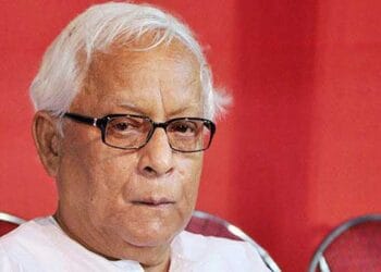 শ্বাসকষ্ট নিয়ে হাসপাতালে ভর্তি পশ্চিমবঙ্গের সাবেক মুখ্যমন্ত্রী