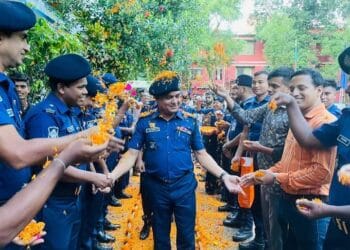 শ্রদ্ধা ও ভালোবাসায় বিদায় নিলেন পুলিশ সুপার জাকারিয়া