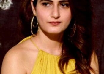 সিনেমার কাজ ব্যস্ত সময় পার করছেন অভিনেত্রী ফাতিমা সানা শেখ।