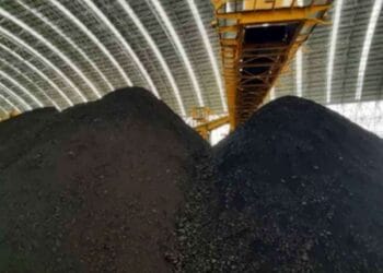 এম ভি বসুন্ধরা ইমপ্রেস মোংলা বন্দরে ভিড়েছে কয়লা নিয়ে 