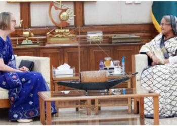 গণভবনে প্রধানমন্ত্রী শেখ হাসিনার সঙ্গে বৃটিশ হাইকমিশনার সারাহ সাক্ষাৎ