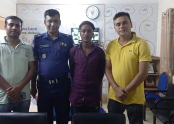 পারিবারিক কলহের জের ধরে স্বামীর হাতে স্ত্রী খুন