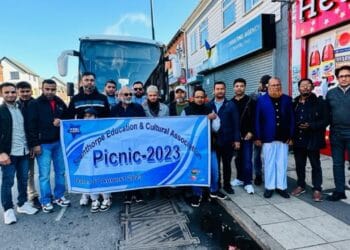 স্কানথ্রোপ এডুকেশন এন্ড কালচারেল এসোসিয়েশনের বনভোজন সম্পন্ন।