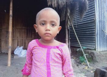 একটু সহযোগিতা পেলে বেঁচে যেতে পারে তিন বছরের শিশু ইজমা আক্তারের জীবন