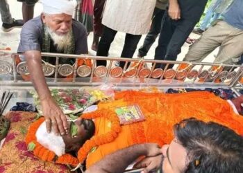 কুৃষ্টিয়া ভেড়ামারা পৌর স্বেচ্ছাসেবক লীগ নেতা সঞ্জয় প্রামাণিকের অন্ত্যেষ্টিক্রিয়া সম্পন্ন