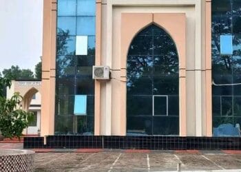 ভেড়ামারায় মসলেমপুর জামে মসজিদ পুনঃনির্মাণ সম্পন্ন