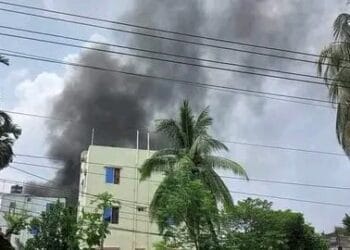 কুষ্টিয়ার ভেড়ামারা উত্তেজনা থমথমে পরিস্থিতি বিরাজ করছে