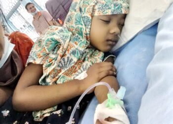 উন্নত চিকিৎসার জন্য নেয়া হয়েছে ভারত ভুল চিকিৎসায় সংকটাপন্ন ৪ বছরের শিশু নাফিসা স্বাস্থ্য অধিদপ্তর ও বিএমএতে অভিযোগ দায়ের