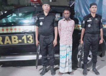 পলাতক প্রধান আসামি সাদেকুলকে গ্রেপ্তার করেছে র‌্যাব