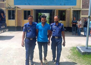 রাণীনগরে গৃহবধূকে ধর্ষণচেষ্টার অভিযোগে যুবক গ্রেফতার