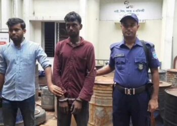 রূপগঞ্জে হেরোইনসহ মাদক ব্যবসায়ী গ্রেফতার