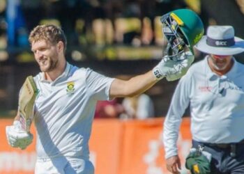 ৪শ রানের রেকর্ড ভাঙ্গা উচিত ছিল-ব্রায়ান লারা