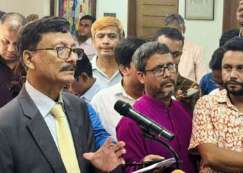 একাত্তরের গণহত্যায় পাকিস্তানের কাছে দুঃখপ্রকাশ ও ক্ষমা চাওয়ার দাবি জানিয়েছে বাংলাদেশ