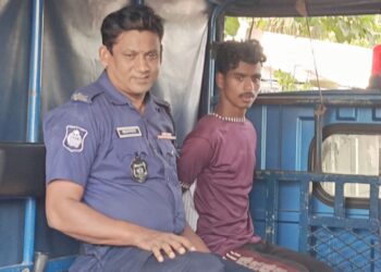 তাড়াশে মামলার টাকা জোগানোর চেষ্টায় জনতার হাতে চোর আটক