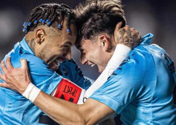 তিন বছর পর নেইমারের জোড়া গোল