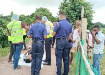 কেন্দুয়ায় মরা বিল থেকে সিএনজি চালকের লাশ উদ্ধার