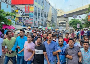 রাজধানীতে আওয়ামীলীগের ঝটিকা মিছিল: ২৪৪ নেতা–কর্মী গ্রেপ্তার