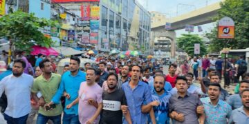 রাজধানীতে আওয়ামীলীগের ঝটিকা মিছিল: ২৪৪ নেতা–কর্মী গ্রেপ্তার