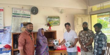 নেত্রকোনায় ছাত্রদল নেতার উদ্যোগে শিক্ষা প্রতিষ্ঠানে ক্রীড়া সরঞ্জাম বিতরণ