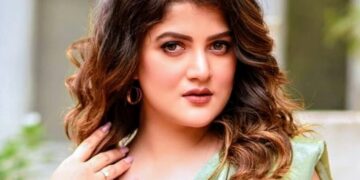 টালিউড অভিনেত্রী শ্রাবন্তীর সিনেমা ‘দেবী চৌধুরাণী’ পূজায় মুক্তি পাচ্ছে