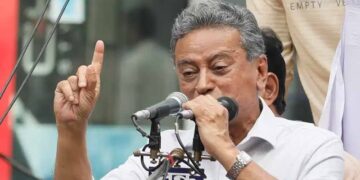 যদি কৃতিত্ব নিয়ে লড়াই করেন, দেশ এগোবে না: আমীর খসরু