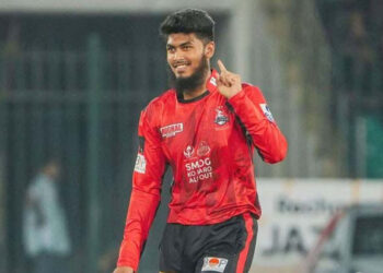 টি-টোয়েন্টিতে ৫০ উইকেটের ক্লাবে রিশাদ