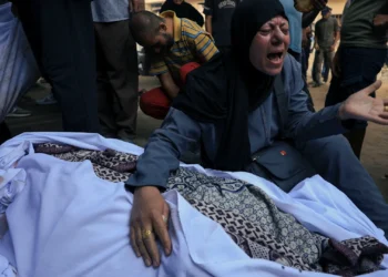 গাজা উপত্যকায় ইসরাইলি হামলা জোরদার, বাড়ছে নিহতের সংখ্যা